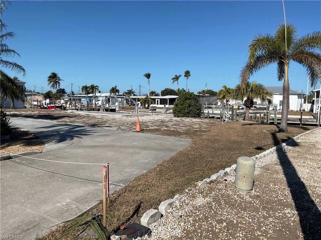 PINE ISLAND COVE - Land