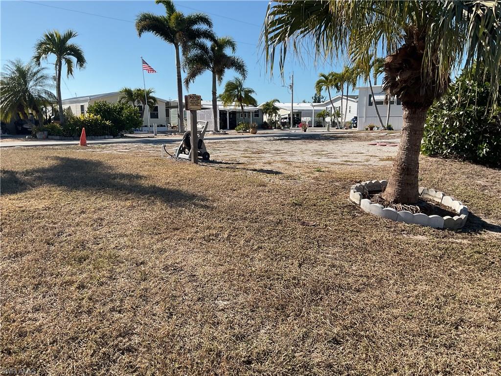 PINE ISLAND COVE - Land