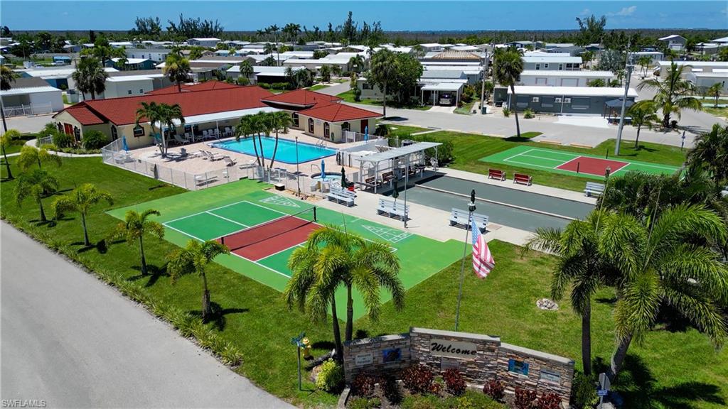 PINE ISLAND COVE - Land