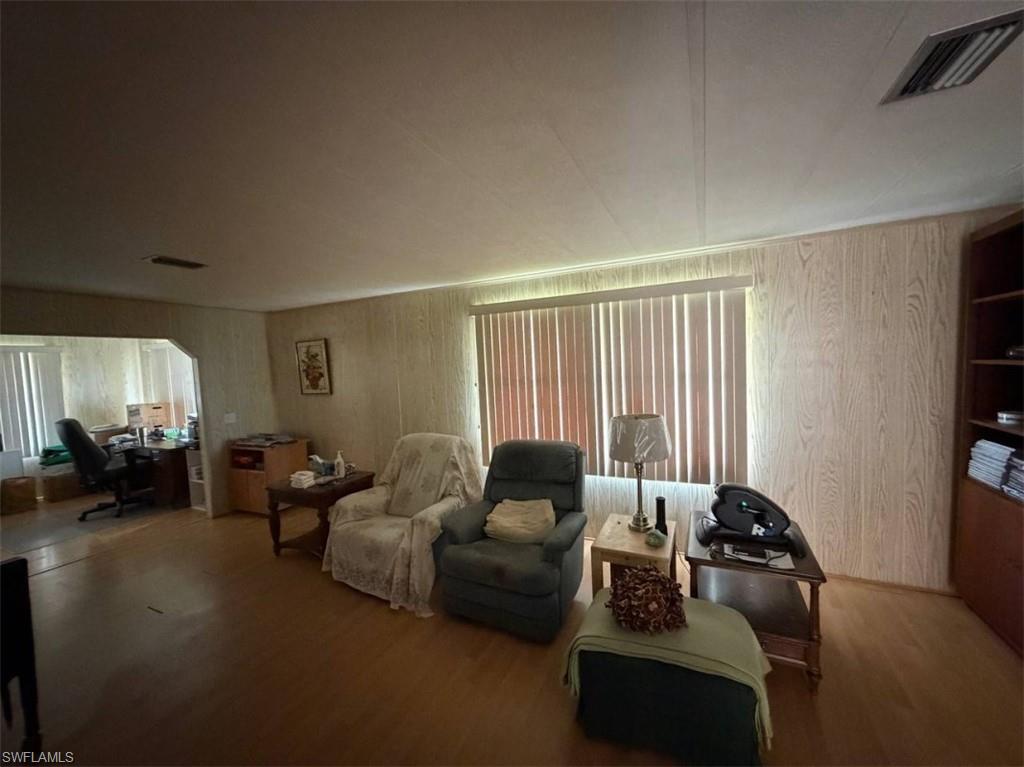 LAKE ARROWHEAD MOB VILLAGE - Residential