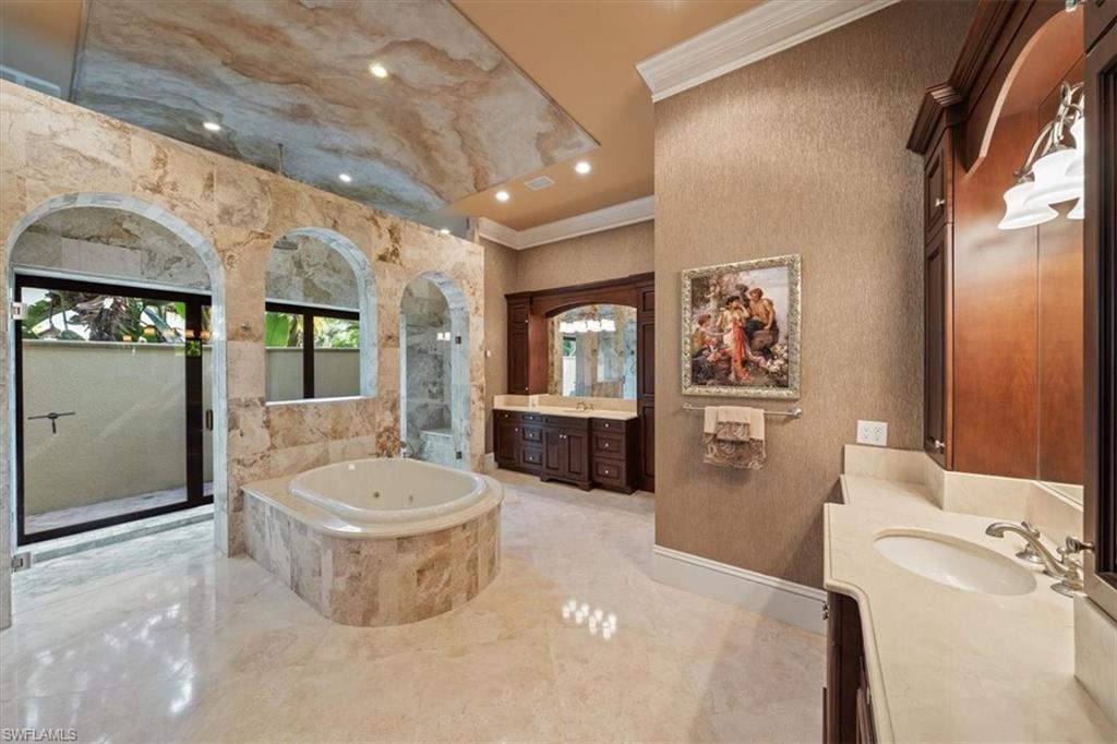 QUAIL WEST - Residential