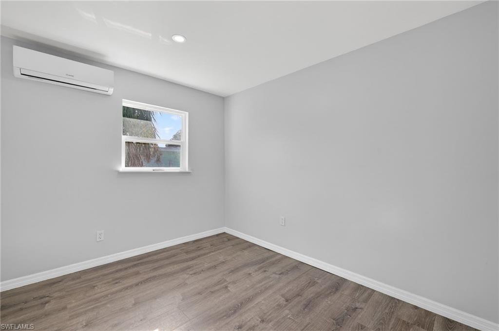 MEAD VILLAS - Residential