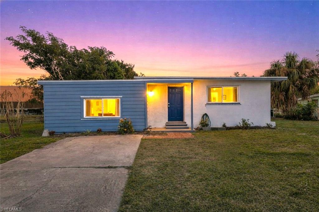 MEAD VILLAS - Residential