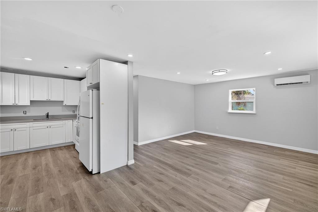 MEAD VILLAS - Residential