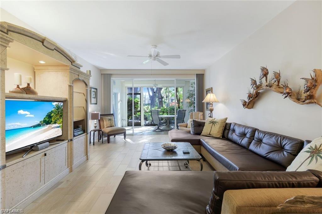 SAWGRASS POINT - Residential