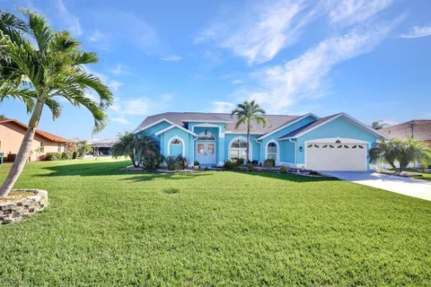 412 SW 38th St, Cape Coral, FL 33914 - #: 225016331