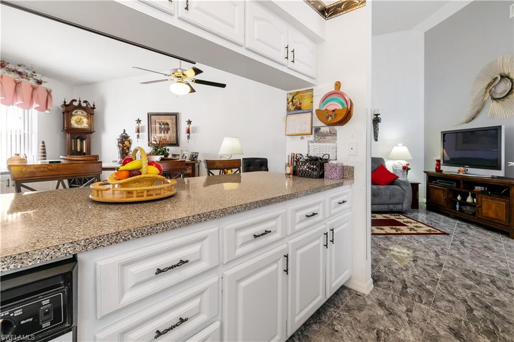 SABAL SPRINGS GOLF AND RACQUET CLUB - Residential