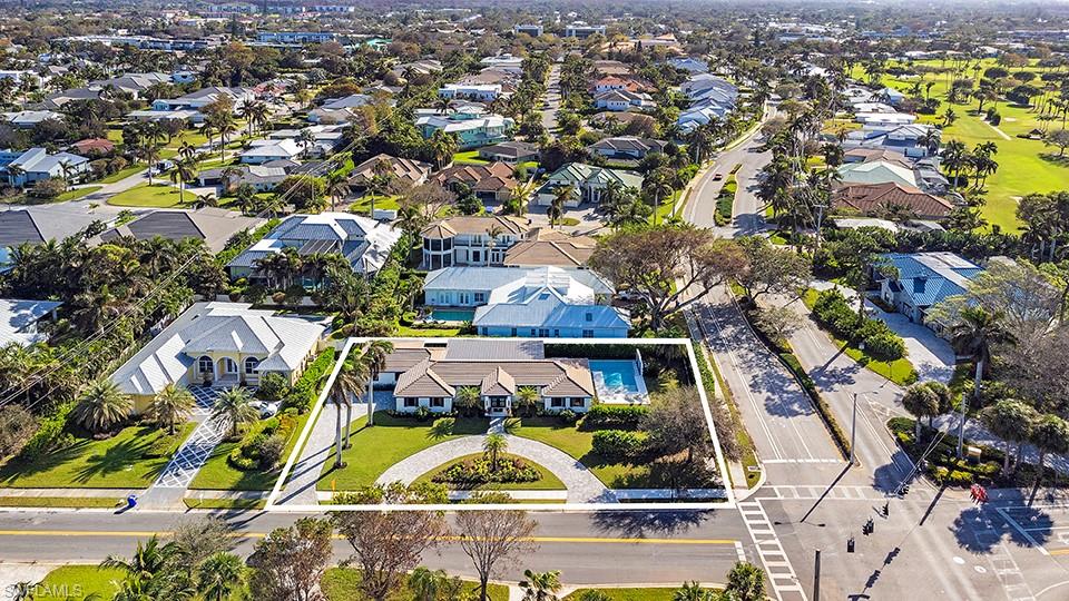 MOORINGS - Residential