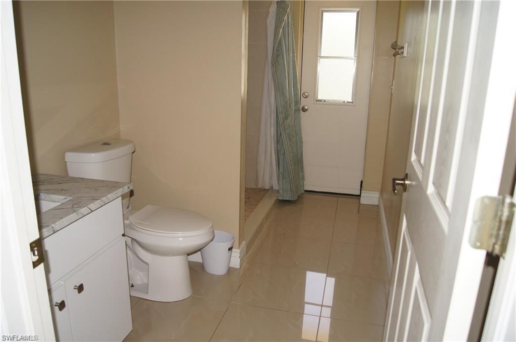 SAN CARLOS PARK - Residential