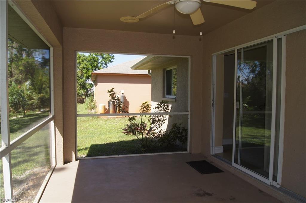 SAN CARLOS PARK - Residential