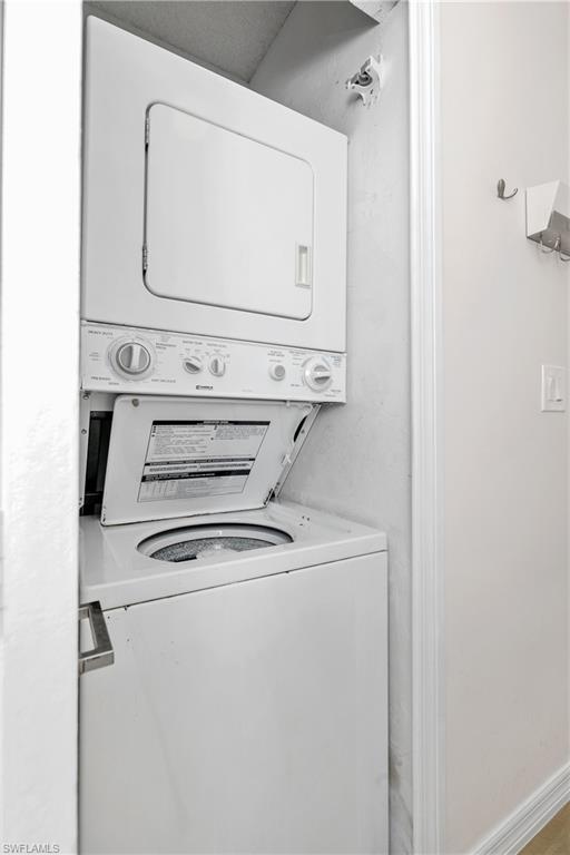 WATERS EDGE OF CAPE CORAL CONDOMINIUM - Residential