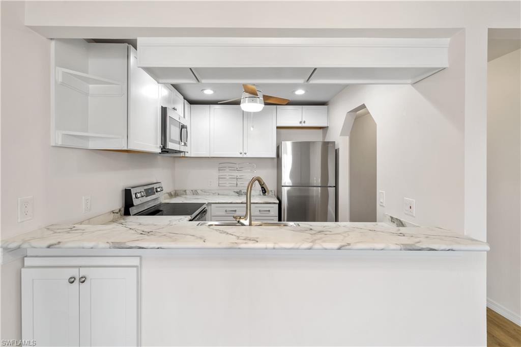 WATERS EDGE OF CAPE CORAL CONDOMINIUM - Residential