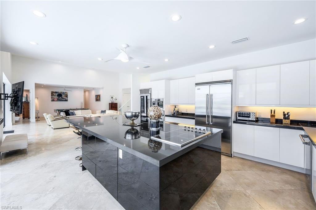 MARCO ISLAND - Residential