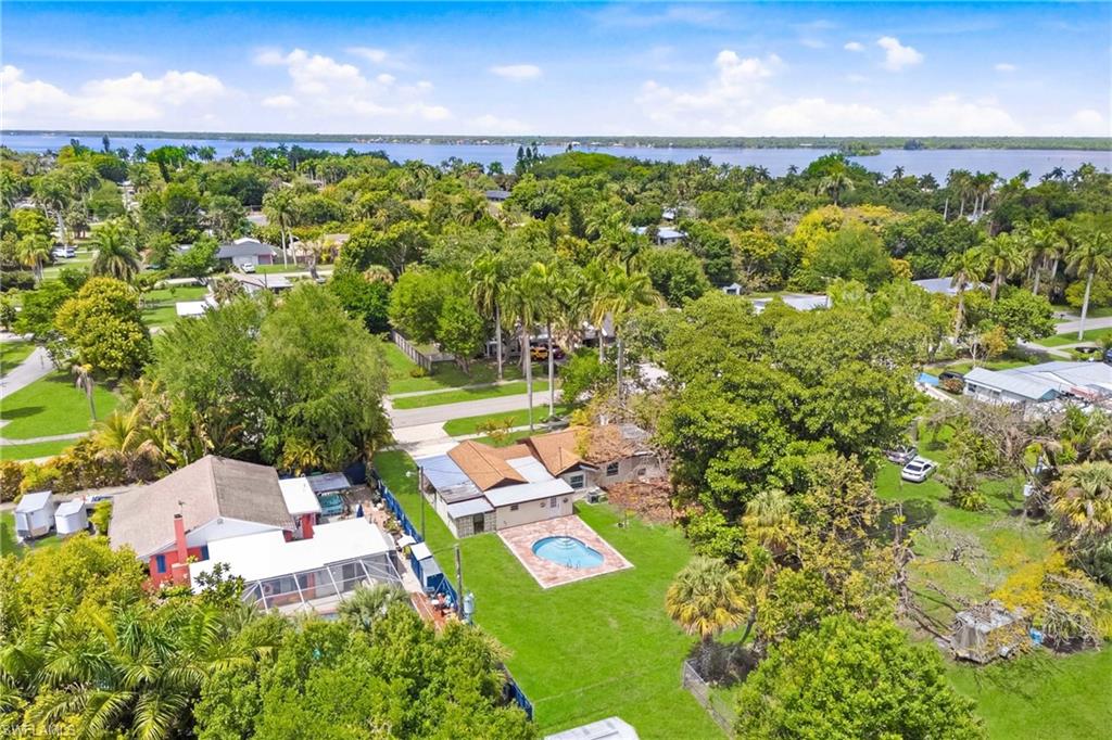 ALABAMA GROVE TERRACE - Residential