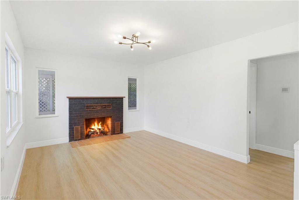 ALABAMA GROVE TERRACE - Residential