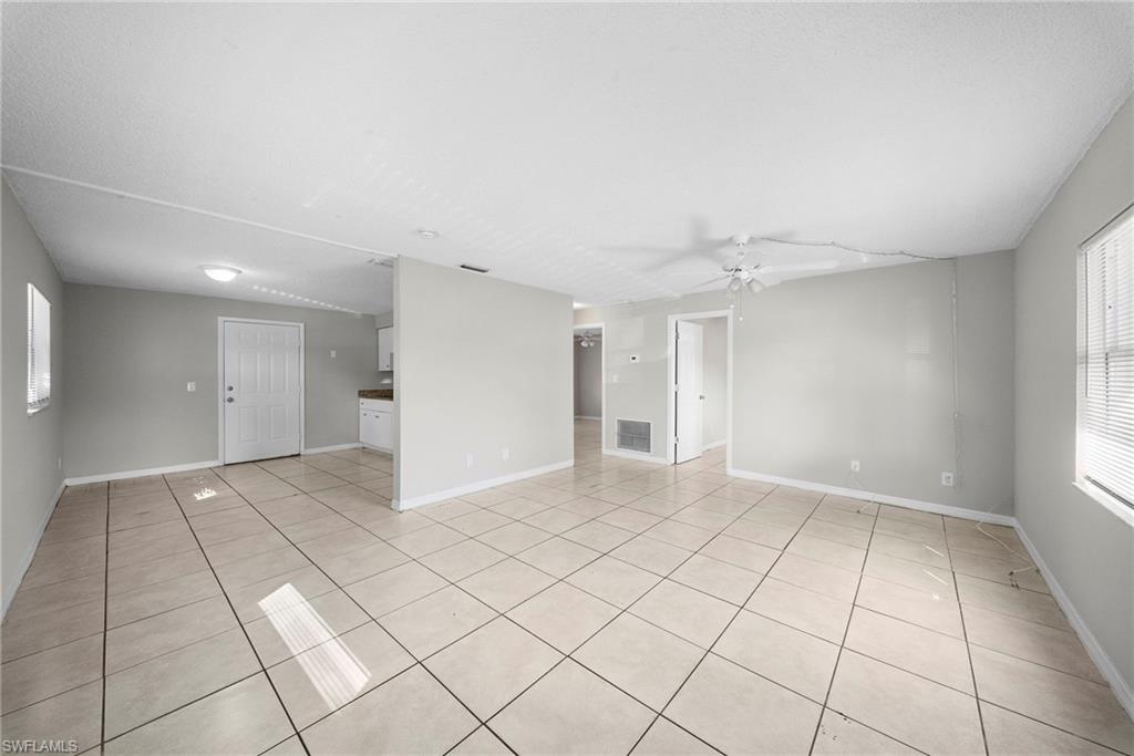 PINE MANOR - Residential Lease