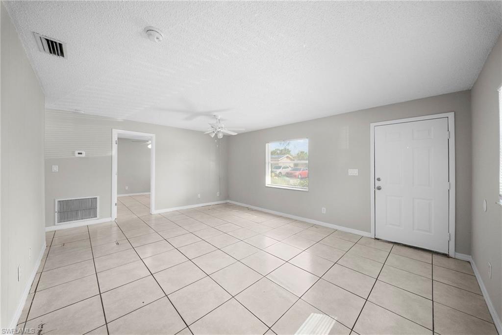 PINE MANOR - Residential Lease