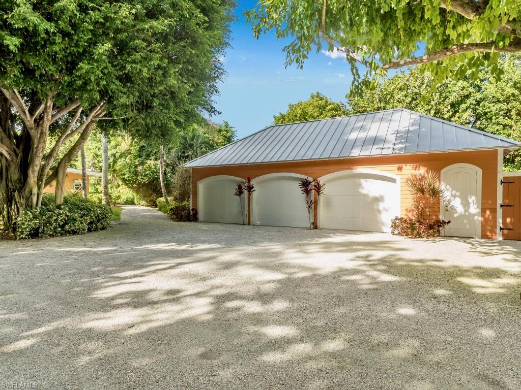 METES AND BOUNDS - Residential