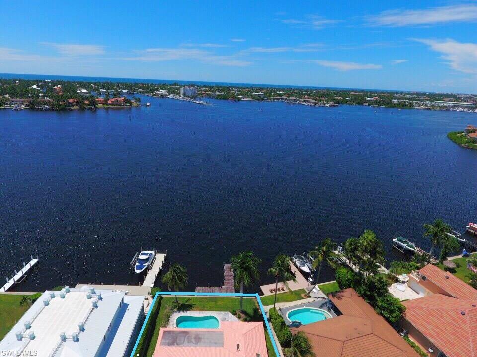 ROYAL HARBOR - Residential