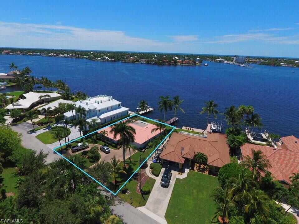 ROYAL HARBOR - Residential