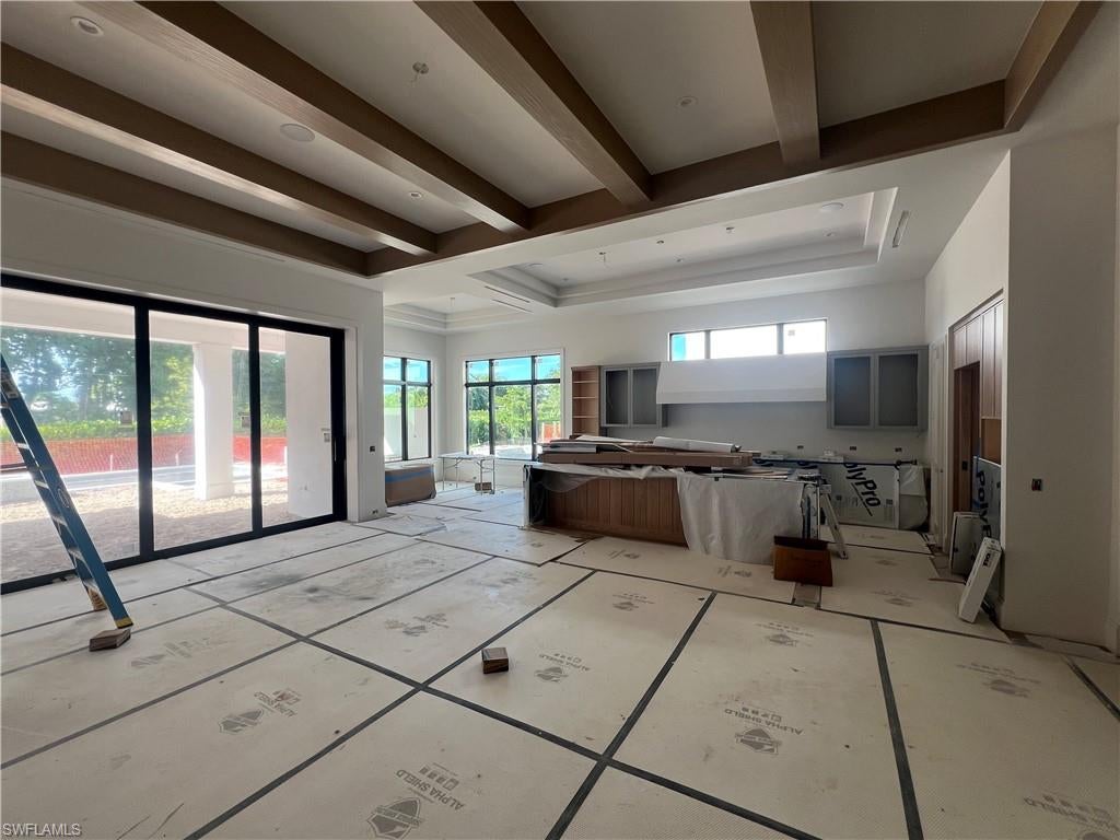 6654 Palisades AVE