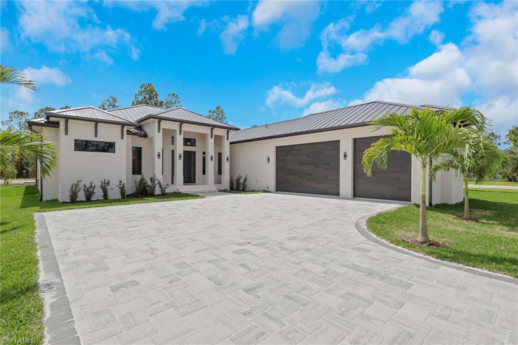 GOLDEN GATE ESTATES - Residential