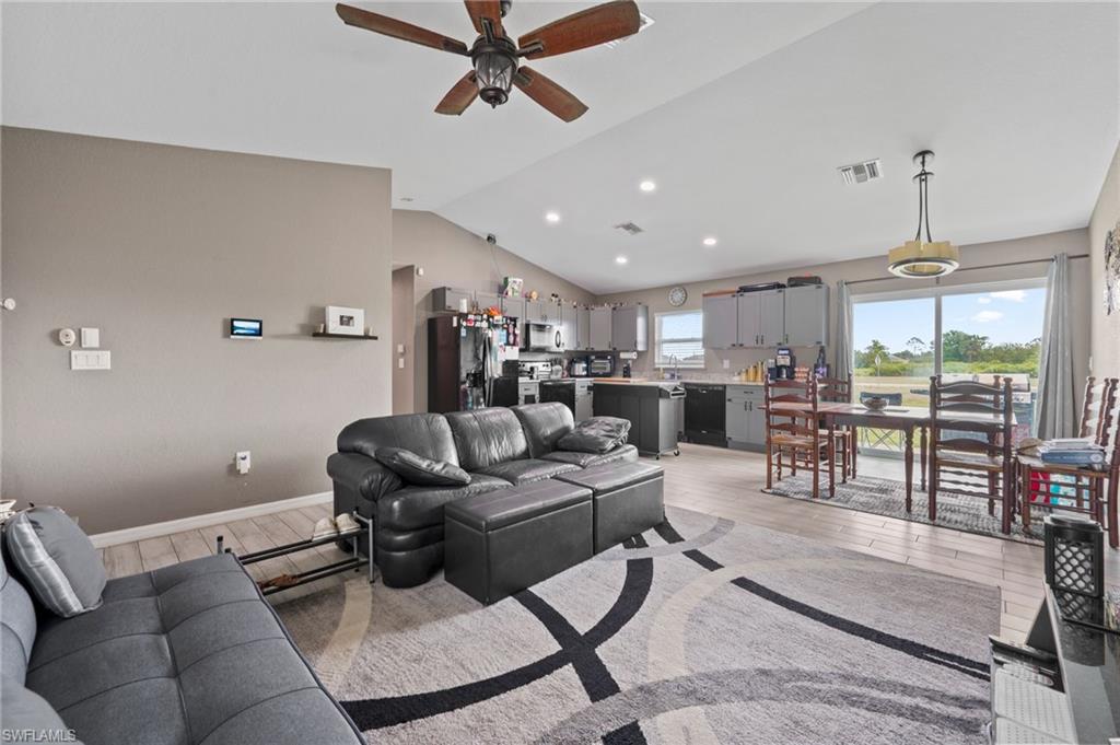 PORT LABELLE - Residential