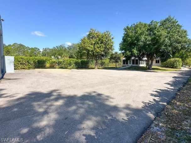 GOLDEN GATE ESTATES - Residential