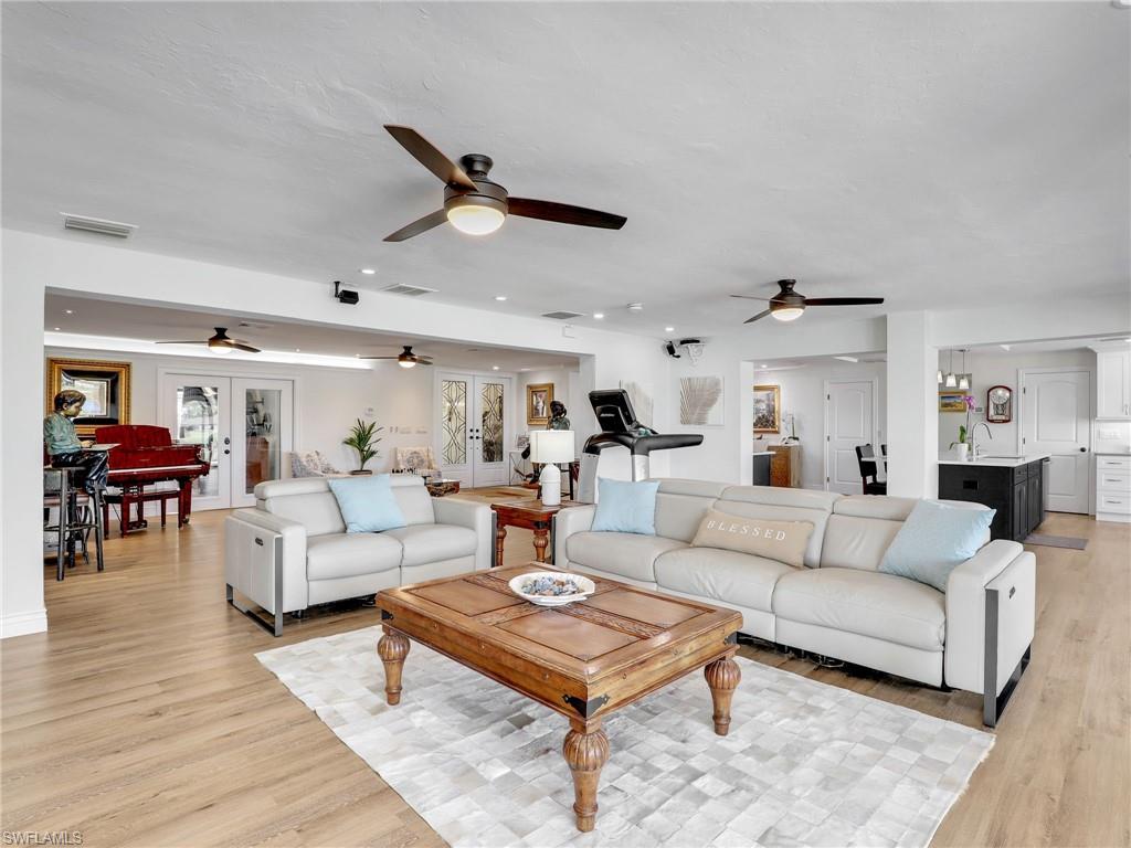 MARCO ISLAND - Residential