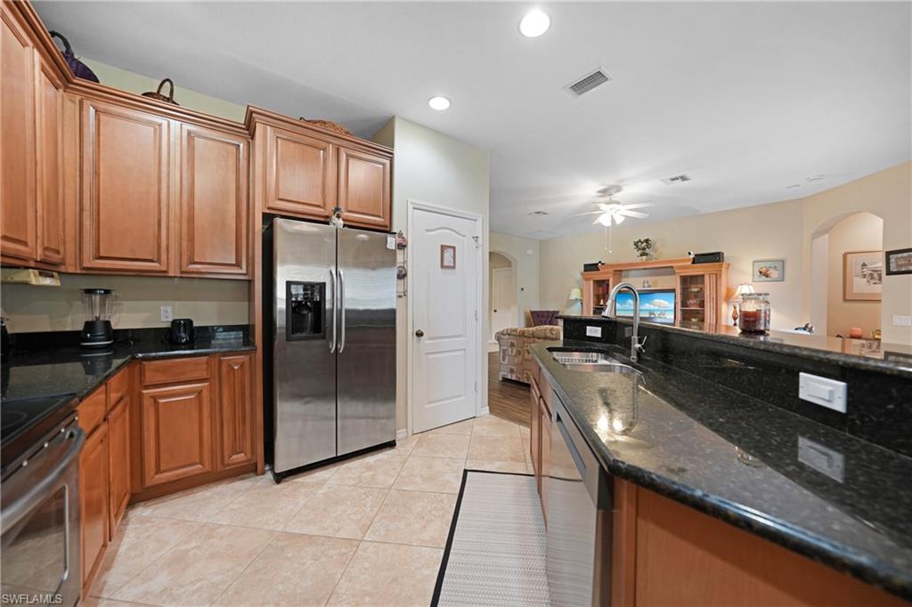 SANDOVAL - Residential Lease