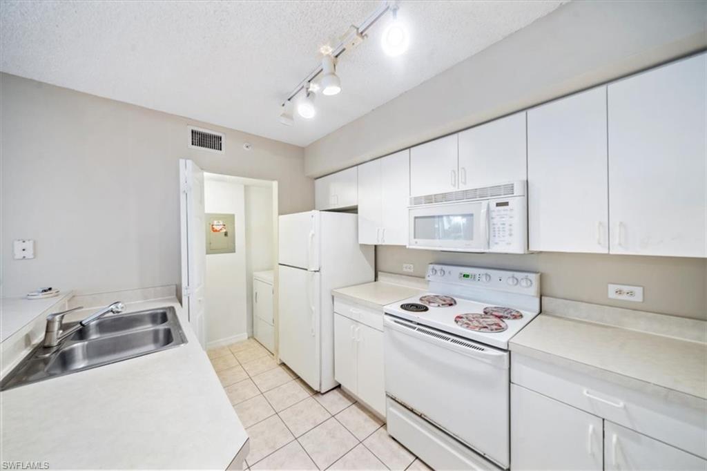 SAN MIRAGE - Residential