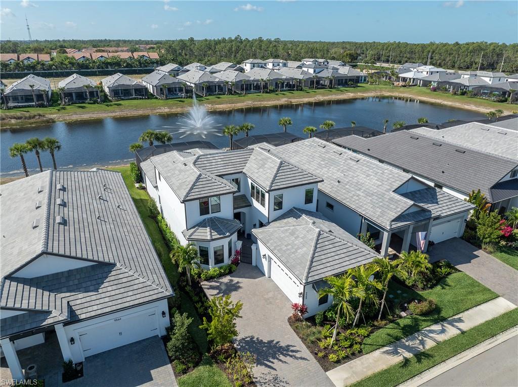 CAYMAS - Residential