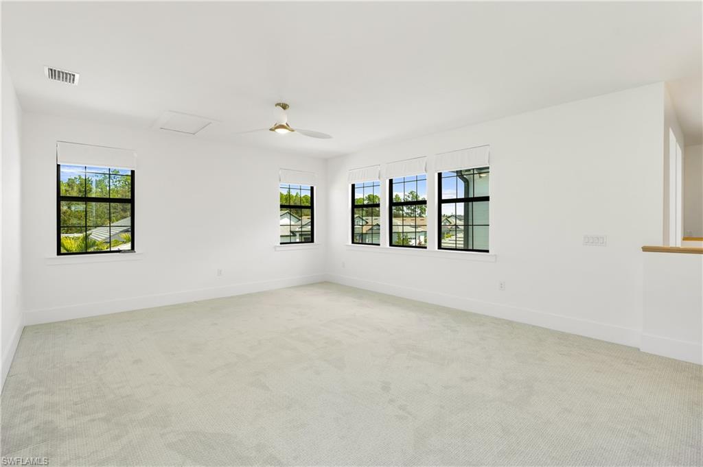 CAYMAS - Residential