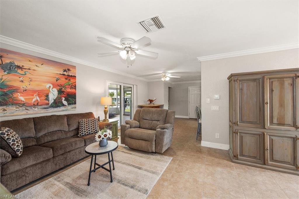 YACHT CLUB COLONY - Residential