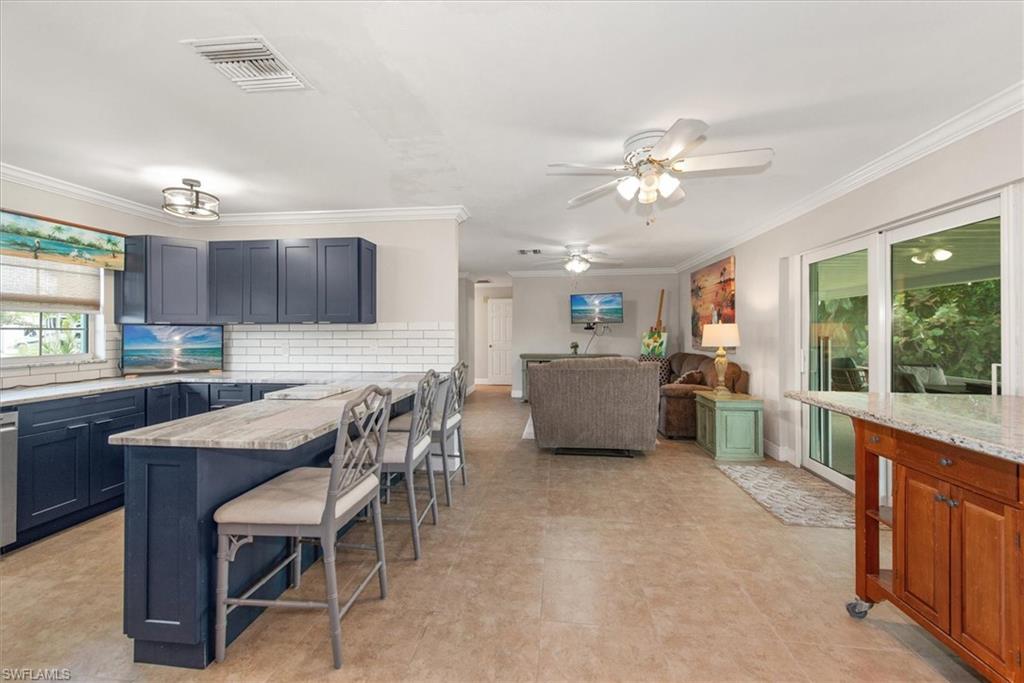 YACHT CLUB COLONY - Residential