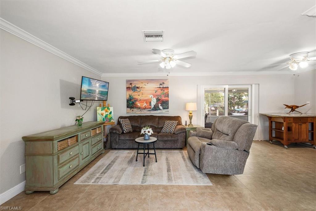 YACHT CLUB COLONY - Residential