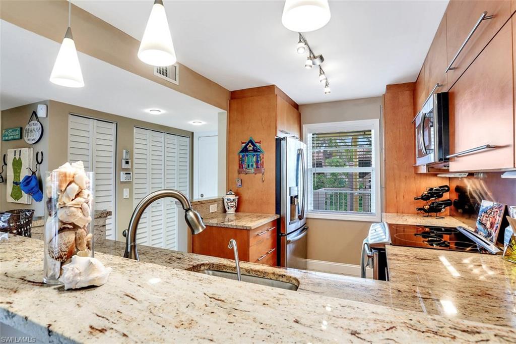 SEA EAGLE - Residential