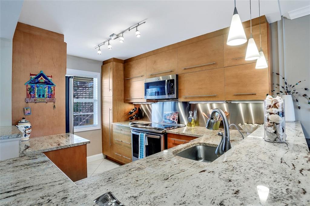 SEA EAGLE - Residential