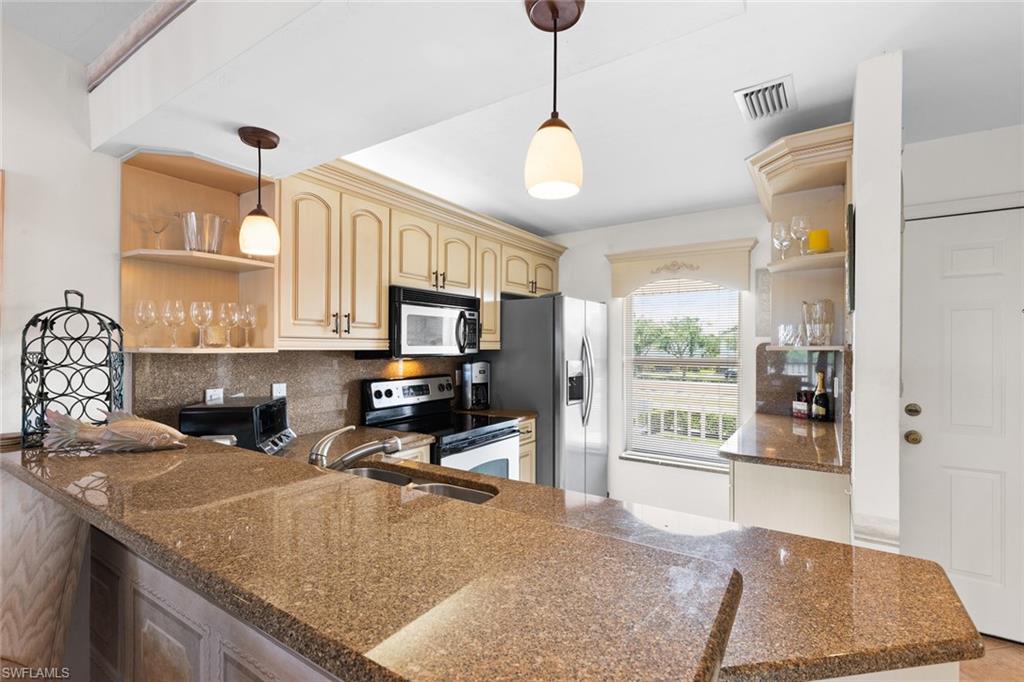 MAINSAIL - Residential