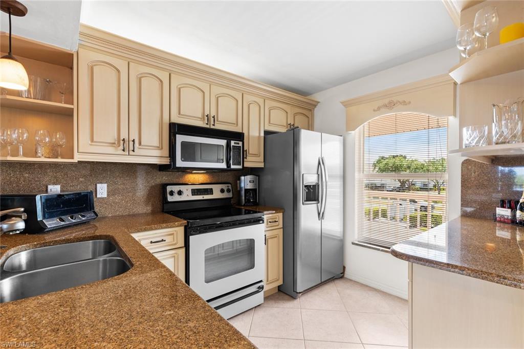 MAINSAIL - Residential