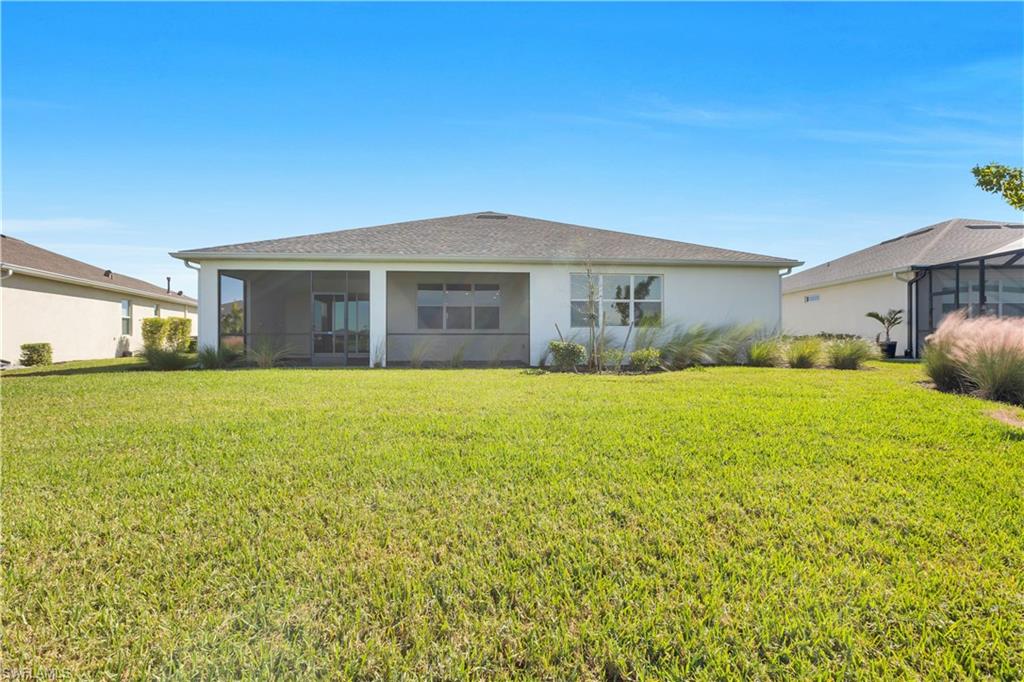 EDGEWATER SHORES - Residential