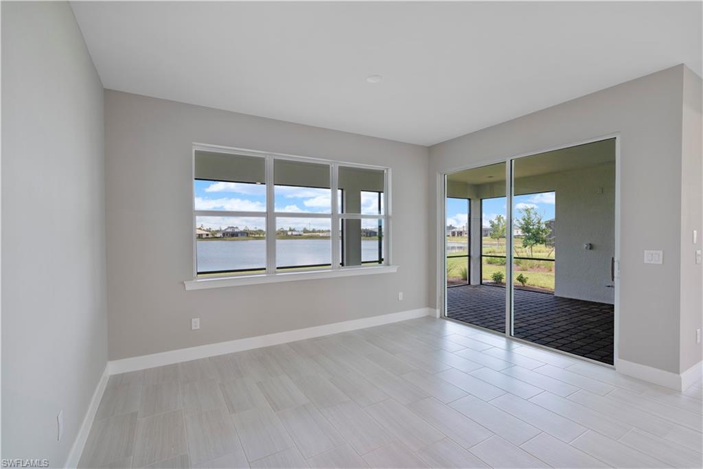 EDGEWATER SHORES - Residential