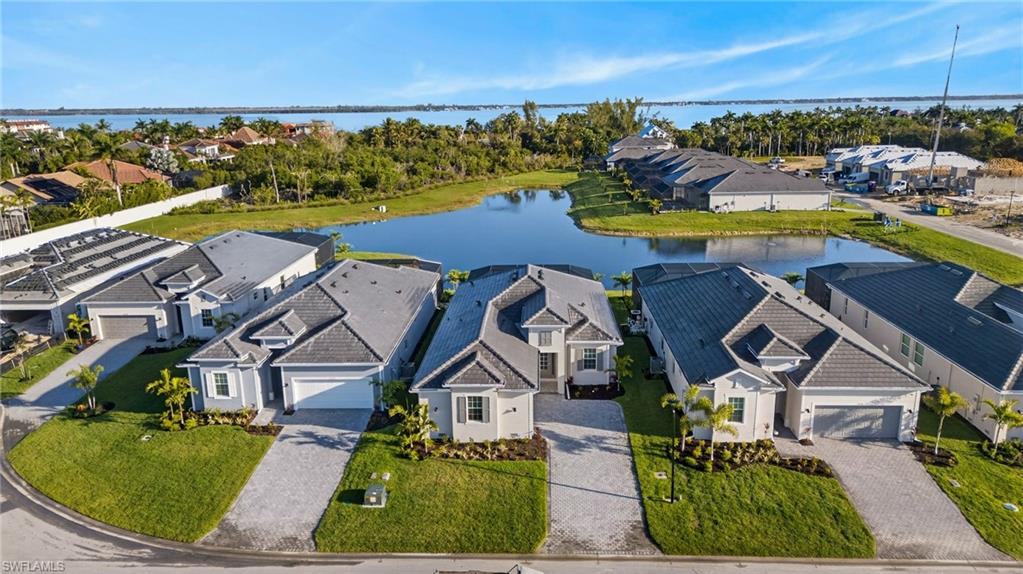 SANDY KEY - Residential