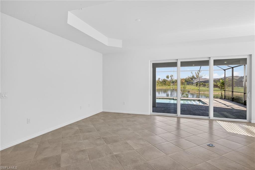 SANDY KEY - Residential