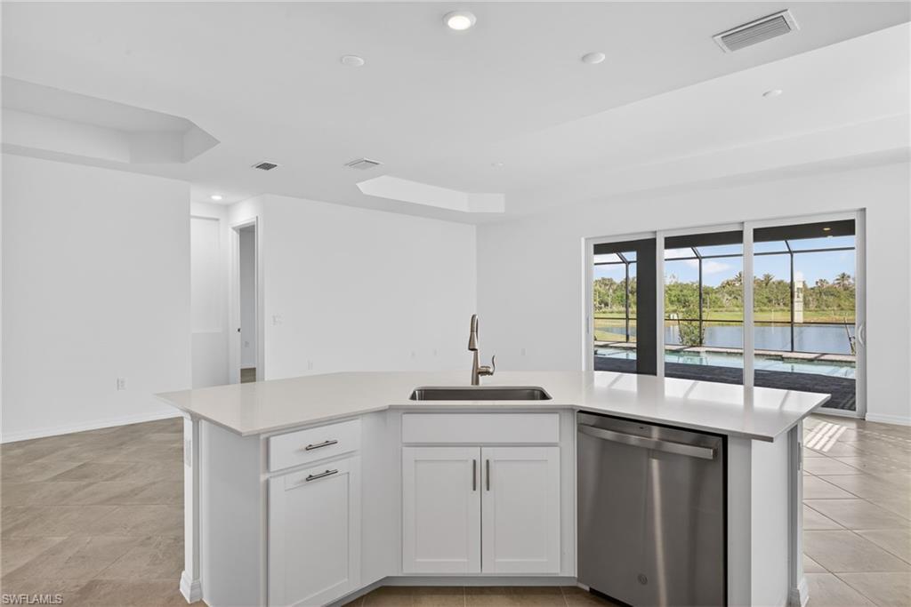 SANDY KEY - Residential