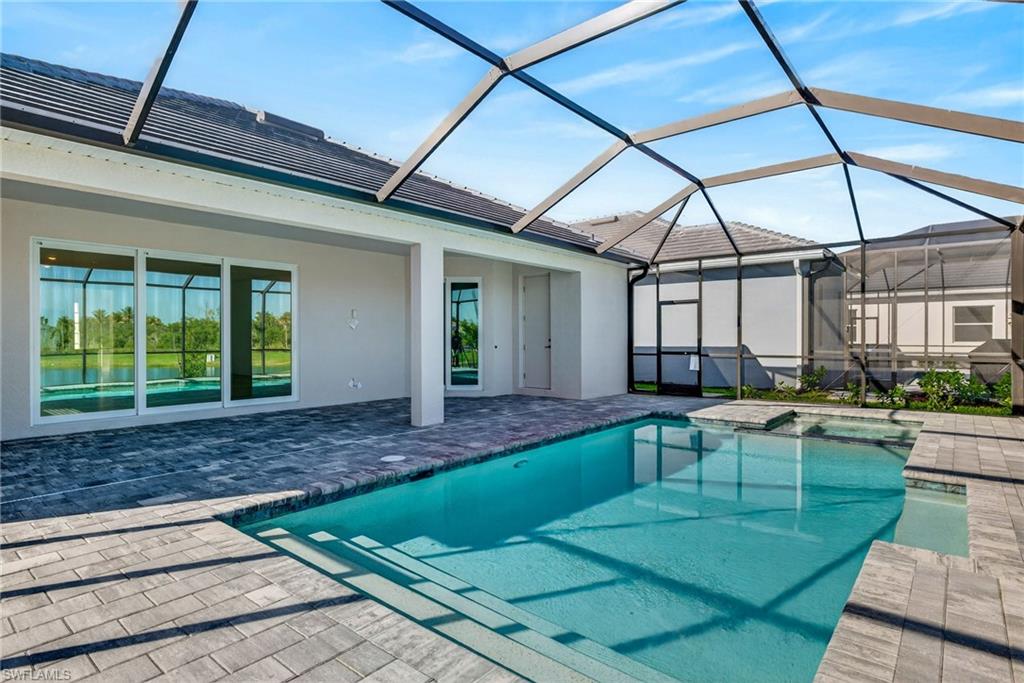 SANDY KEY - Residential