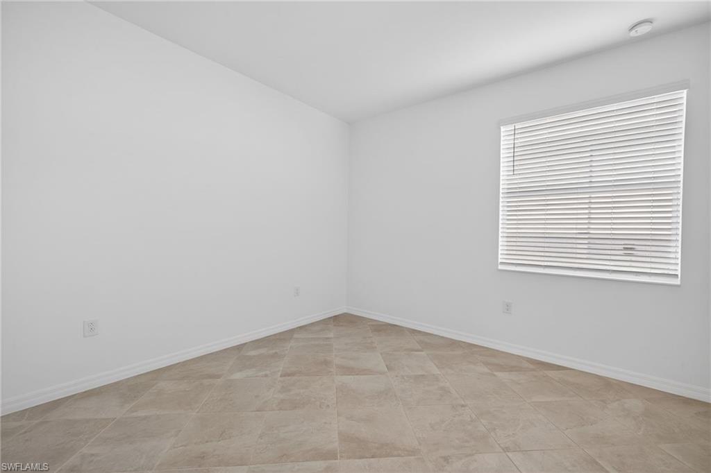 SANDY KEY - Residential