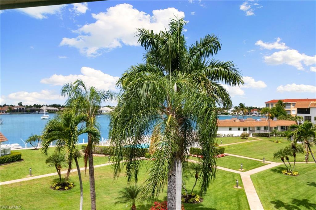 SMOKEHOUSE HARBOUR - Residential