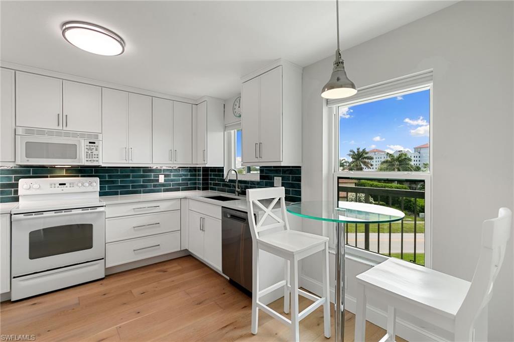 SMOKEHOUSE HARBOUR - Residential