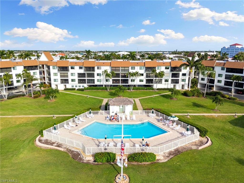 SMOKEHOUSE HARBOUR - Residential